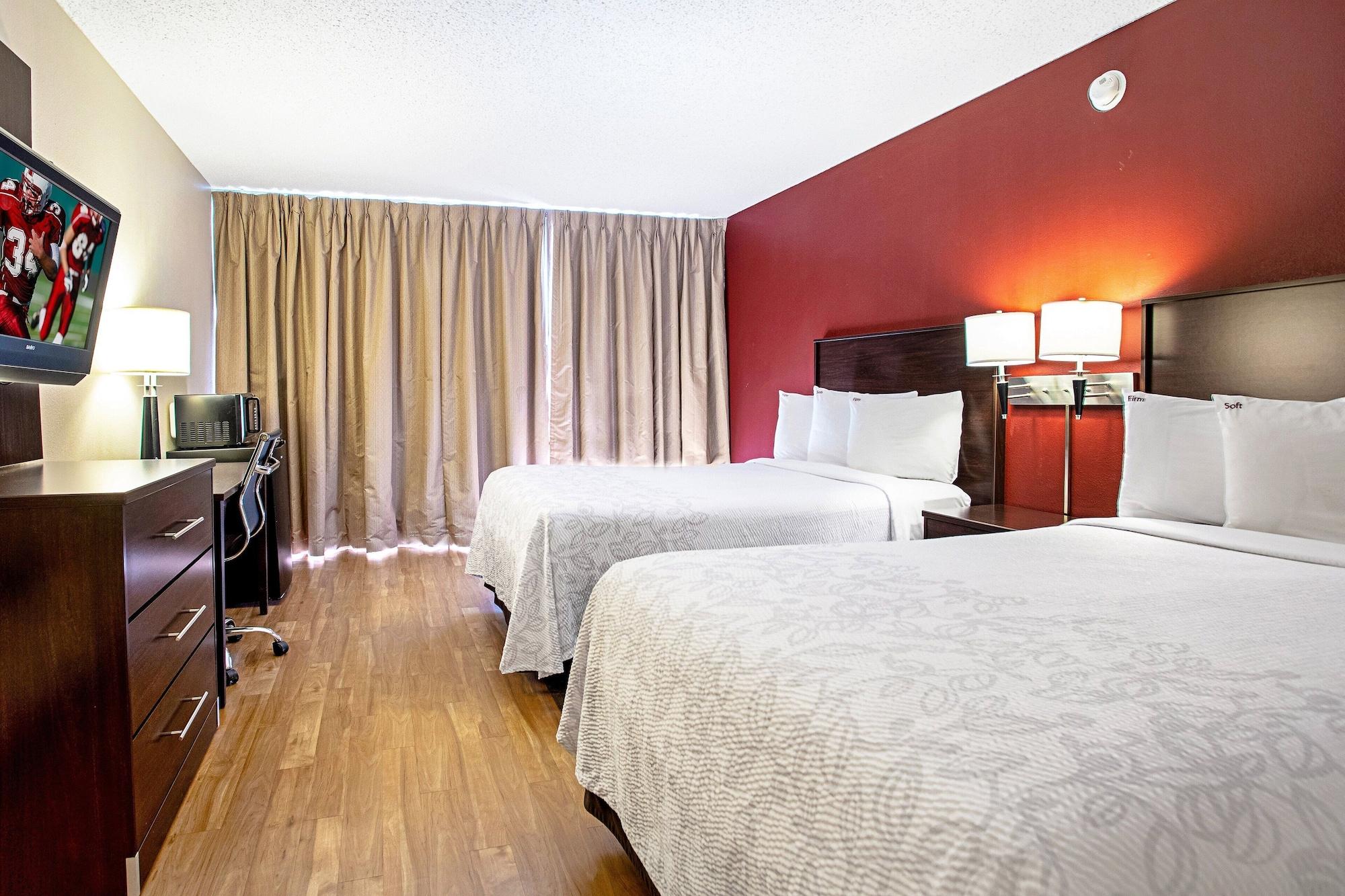 Red Roof Inn Plus+ Wichita East Exterior foto