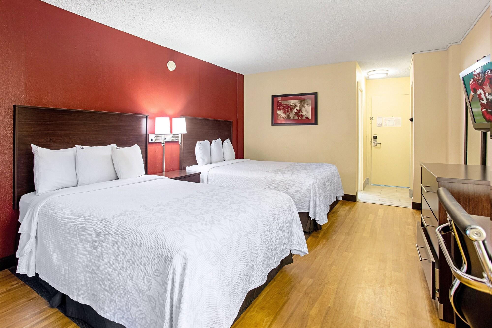 Red Roof Inn Plus+ Wichita East Exterior foto